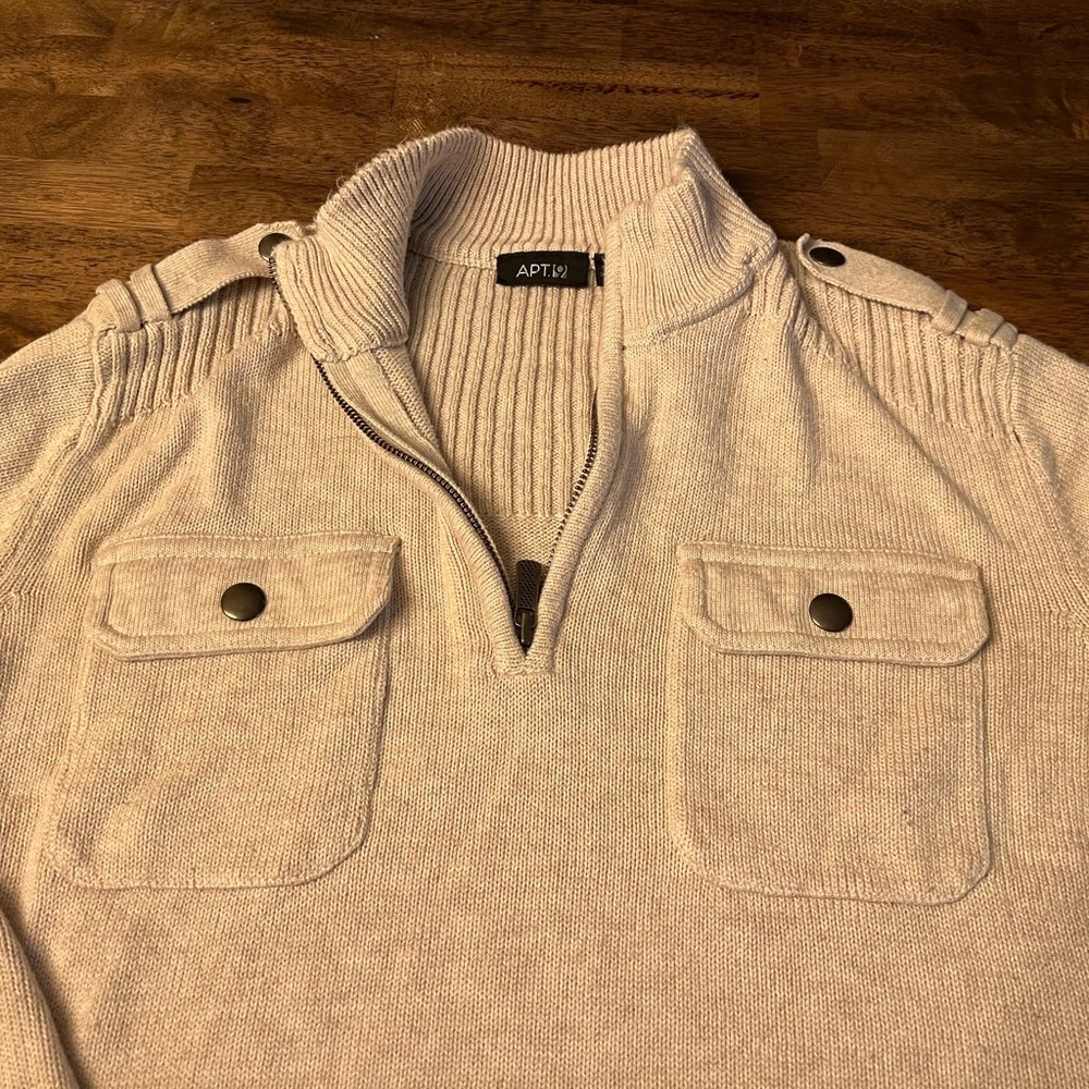 Apt 9 men's three quarter zip. Size large